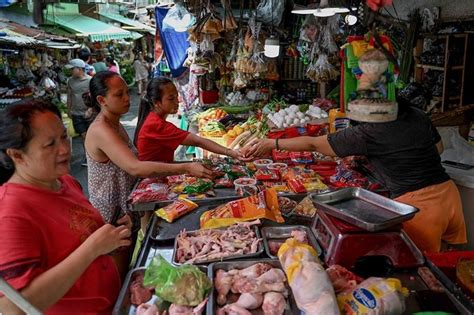 Philippines needs collective action to address economic .
